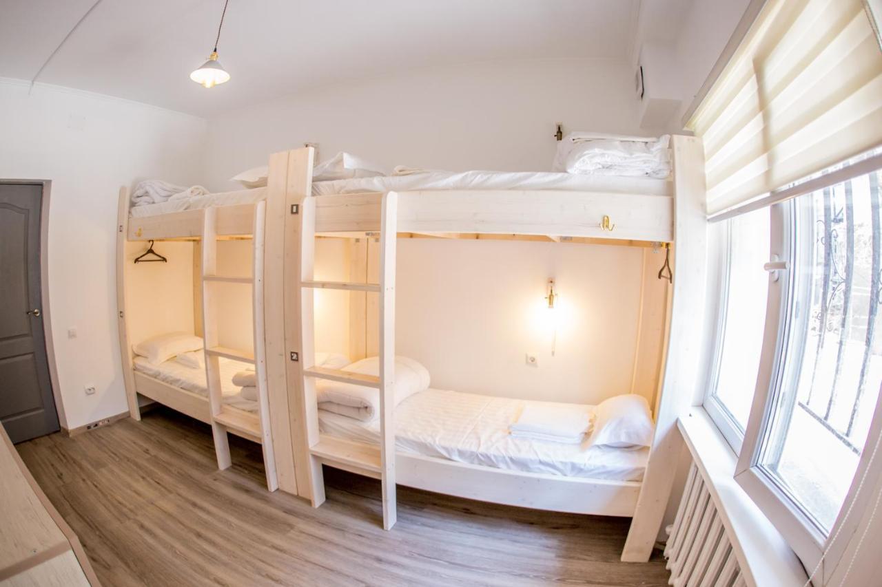 West Point Soul Hostel Almaty Eksteriør billede